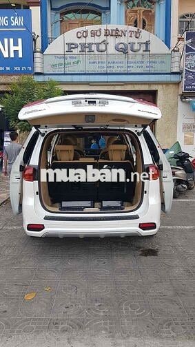 Kia Sedona 2019 2.2D Full Option Trắng
