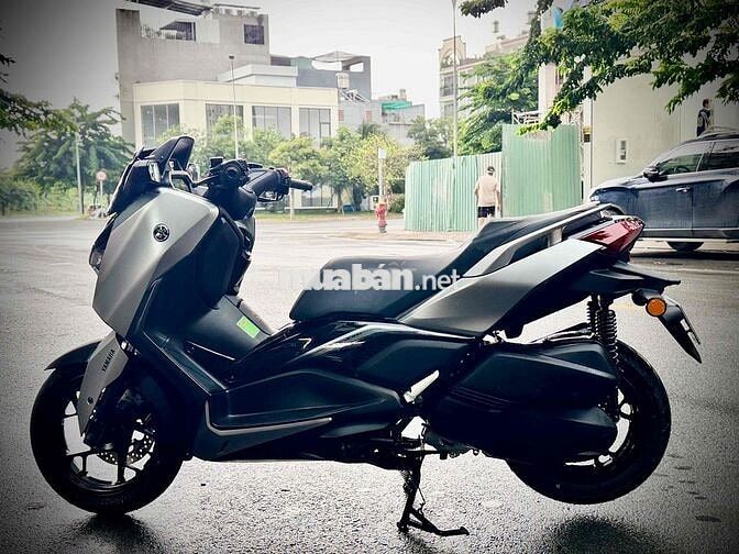 Yamaha Xmax 300 mới chạy 641 km