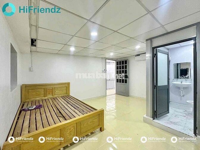 PHÒNG MÁY LẠNH CỬA SỔ TRỜI CÁCH AEON 10p ĐI XE