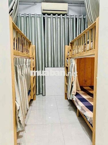 KTX Cho Thuê Tân Bình 1.,4 Triệu/Tháng - Phòng chỉ 4 Người