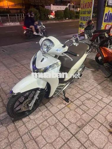 Honda SH Mode Trắng TPHCM