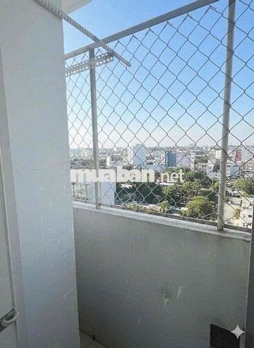 PHÒNG CÓ GÁC KẾ AEON TÂN PHÚ ĐI ĐH CÔNG THƯƠNG 5p