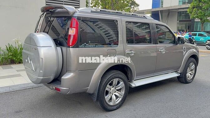 Ford Everest Limited AT 2011 Xám 128.100 KM