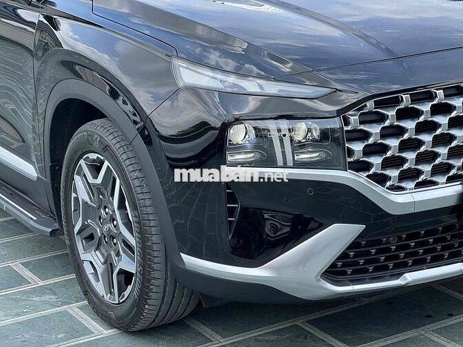 Hyundai SantaFe 2021 7 chỗ Tự động Đen