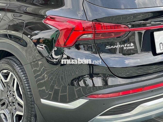 Hyundai SantaFe 2021 7 chỗ Tự động Đen