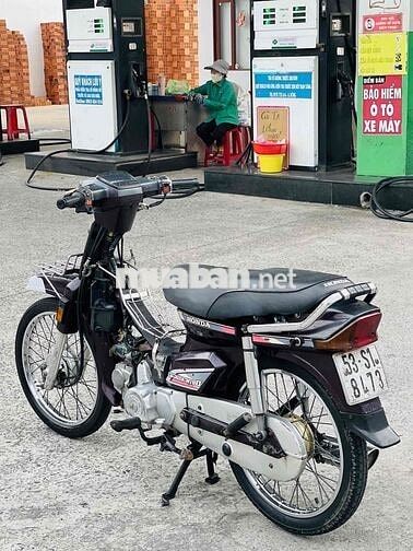 Honda Dream Thái Nâu Thái Lan