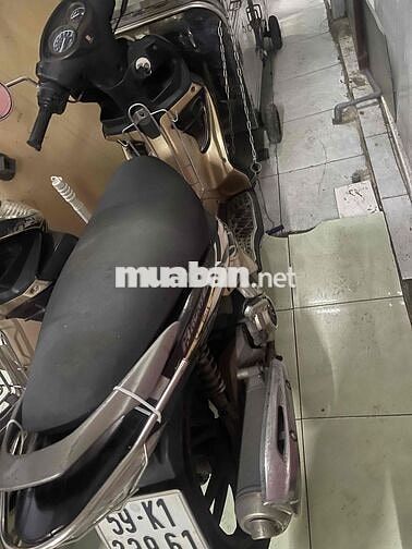 Suzuki Hayate Vàng đồng như hình chụp trên