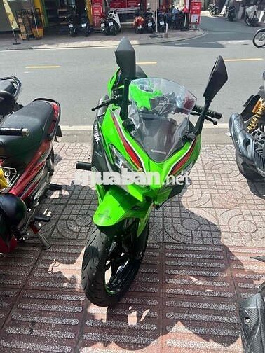 Kawasaki Ninja 400 2024 Xanh 1200km