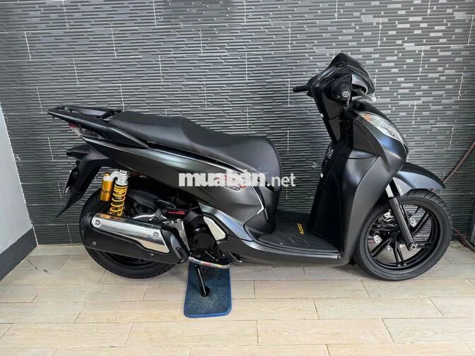 Honda SH300i 2017 Đen nhám Ý 22.000km