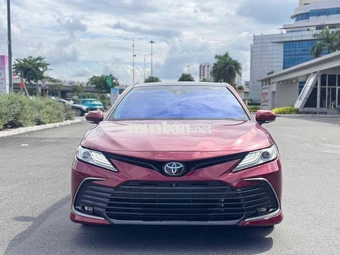 Toyota Camry 2.5Q 2022 Đỏ 66.000km