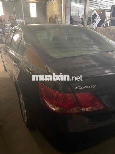 Toyota Camry 2.4G Đen