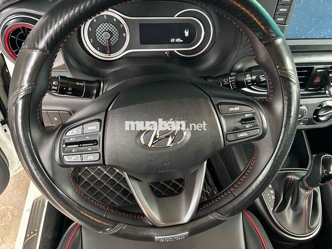 bán i10 2023 Trắng bản full, còn rất mới, bao test