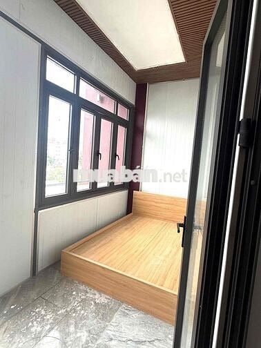 Phòng Trống Nội Thất Cơ Bản + Ban Công - Thủ Đức
