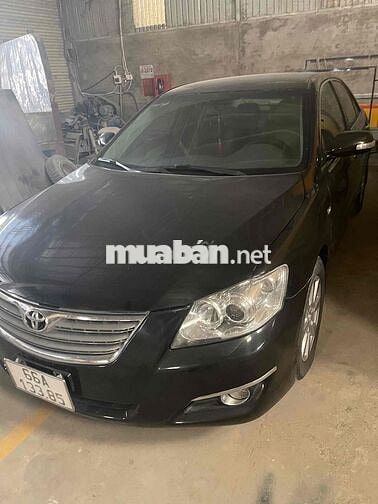 Toyota Camry 2.4G Đen