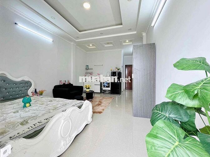 ✨CHDV FULL NỘI THẤT SIÊU RỘNG MỚI 100% CÒN MÙI SƠN NGAY LÝ CHIÊU HOÀNG