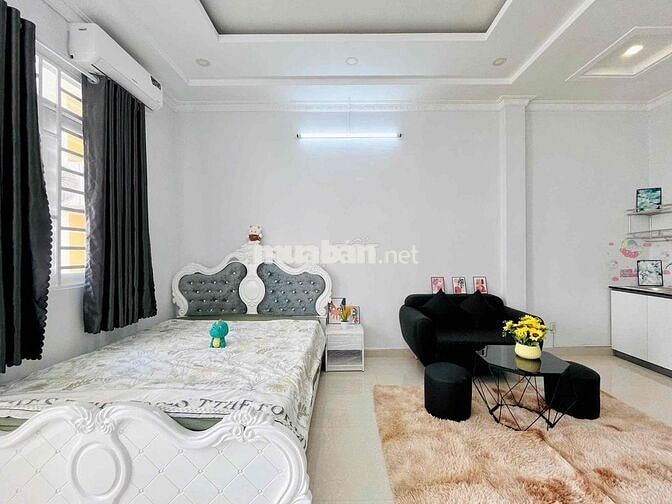 ✨CHDV FULL NỘI THẤT SIÊU RỘNG MỚI 100% CÒN MÙI SƠN NGAY LÝ CHIÊU HOÀNG