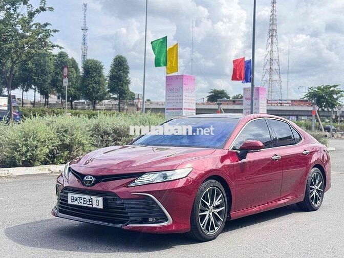 Toyota Camry 2.5Q 2022 Đỏ 66.000km