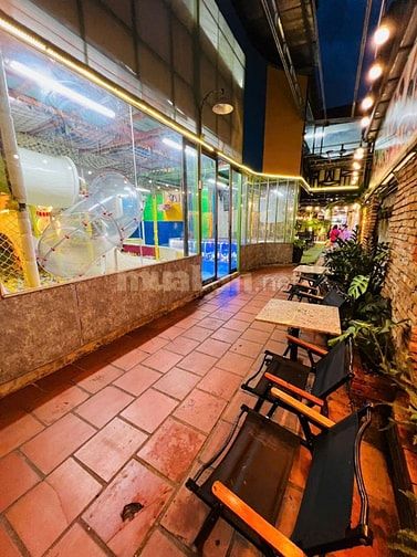 SANG NHƯỢNG QUÁN CAFE KẾT HỢP KHU VUI CHƠI TRẺ EM