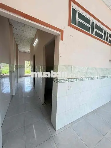 Nhà sân vườn 210m2 cách ĐH Tây Đô 2km