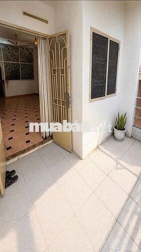 Nhà hẻm Ô tô Cách Mạng Tháng Tám, QUẬN TÂN BÌNH, 40 m2, 6.9 tỷ