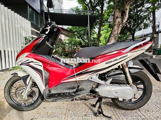 Honda Air Blade 2011 máy rin êm, chức năng đầy đủ