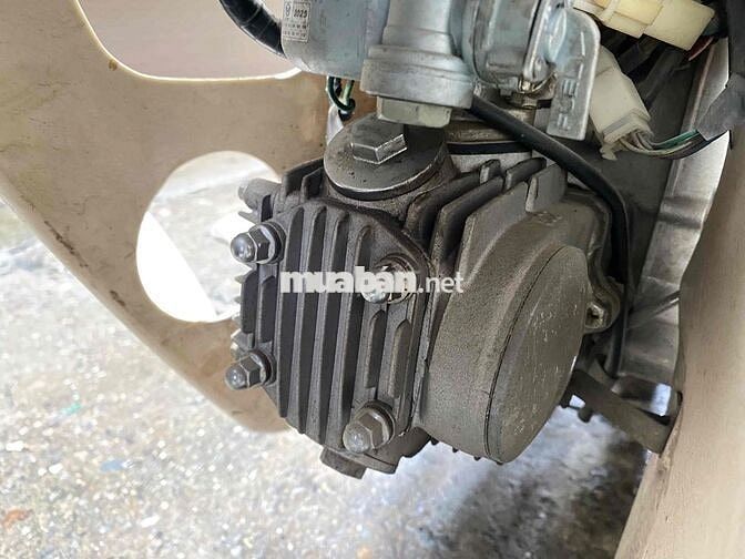 Cup 82 50cc detech ko cần bằng lái còn mới lắm