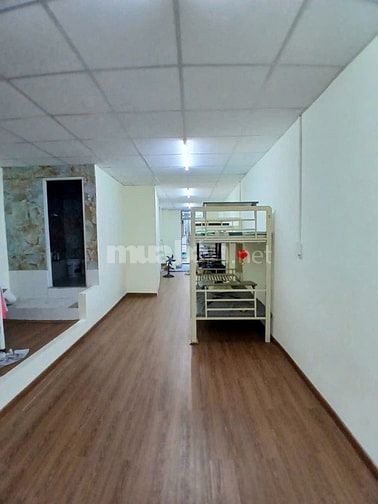 Nhà hẻm Nguyễn Trãi, 100tr/m2 sát quận 1