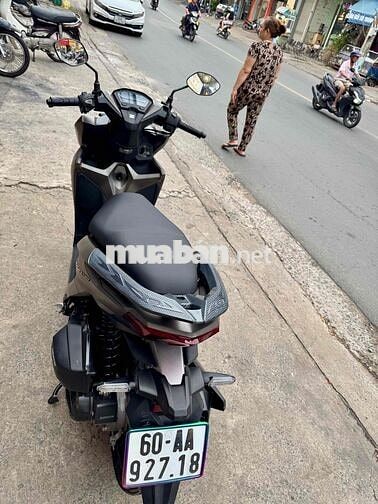 ⭕️⭕️ Vario 150 Nâu đen cuối 2020 xe đẹp có góp
