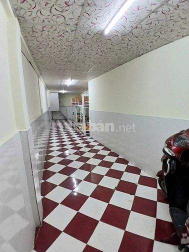 Nhà hẻm Nguyễn Trãi, 100tr/m2 sát quận 1