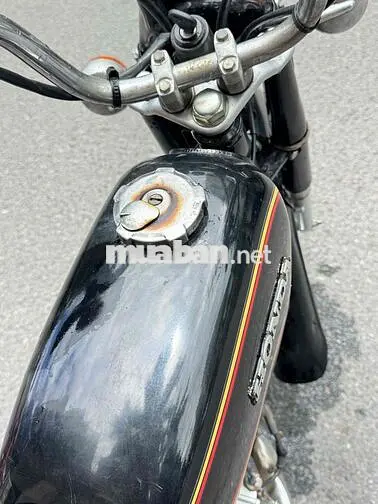 Honda CD50 Đen Nhật Bản