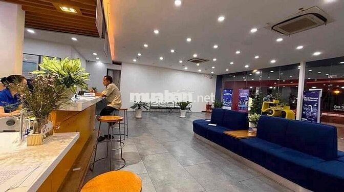 CHO THUÊ TOÀ NHÀ VÕ VĂN NGÂN NGAY NGÃ 4 THỦ ĐỨC