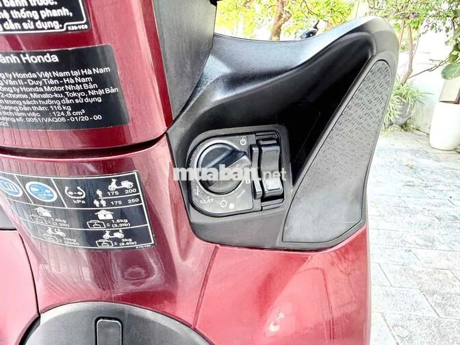 Bán Honda SH mode ABS 2021 chạy 14 nghìn km