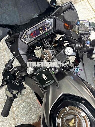 Honda CBR150 2019 ABS chính chủ BSTP