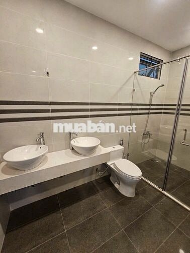 Bán Biệt Thự 227m2 căn góc 2 mặt tiền KDC 13E