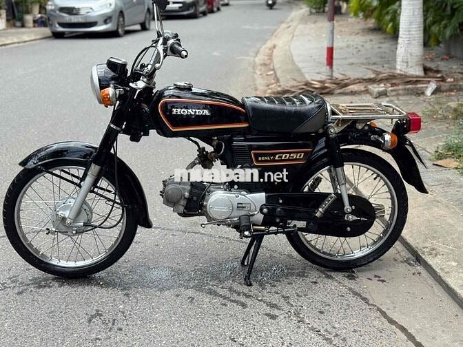 Honda CD50 Đen Nhật Bản