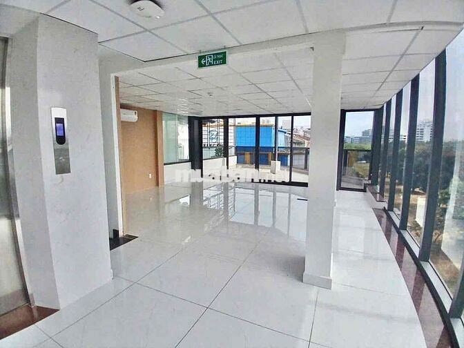 cho thuê nhà góc 3 mặt tiền khu Kim Sơn đối diện trường Tôn Đức Thắng