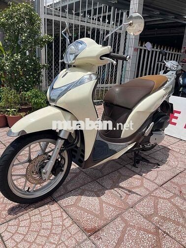 Honda SH Mode 2018 Kem 37000 km biển 95 chính chủ