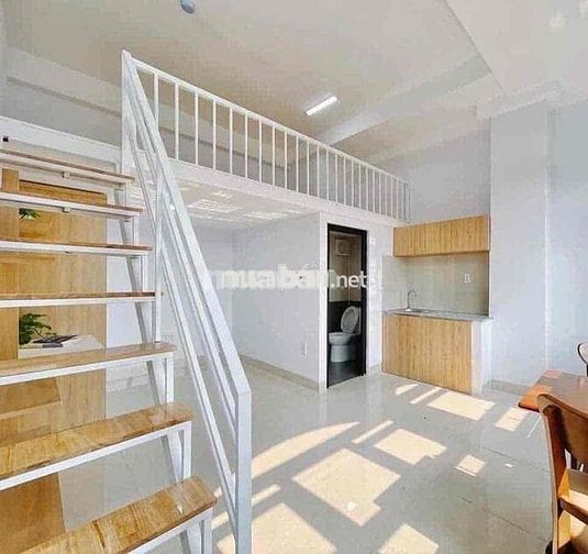 Phòng thoáng rộng hơn 30m2 full nội thất ngay Nguyễn Oanh