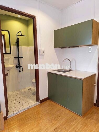 STUDIO GIÁ RẺ CÓ CỬA SỔ TRỜI 2 PHÍA SIÊU THOÁNG VÀ SÁNG