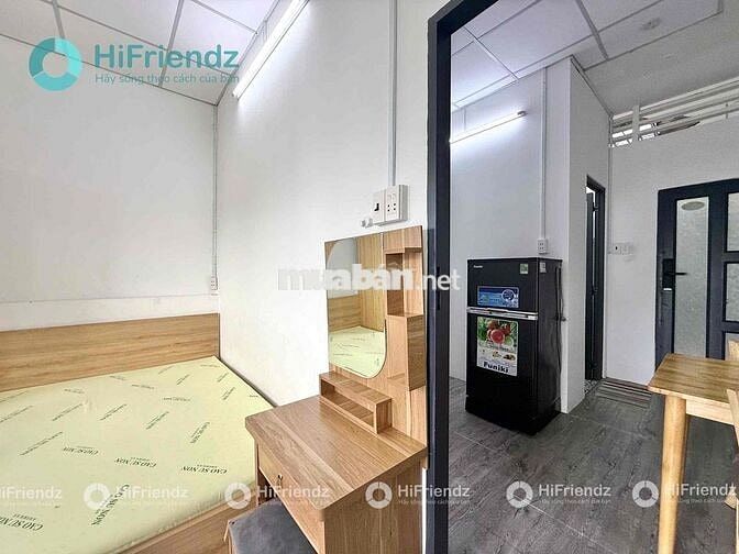 1 Phòng Ngủ Tách Bếp Full Nội Thất Máy Giặt Riêng Ngay Nguyễn Kiệm