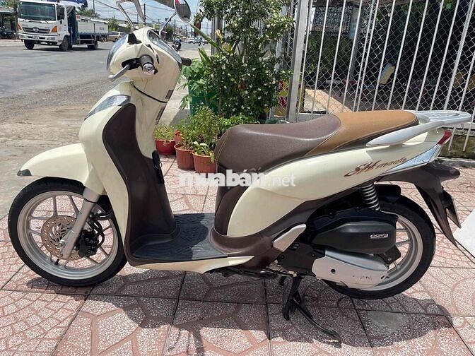 Honda SH Mode 2018 Kem 37000 km biển 95 chính chủ