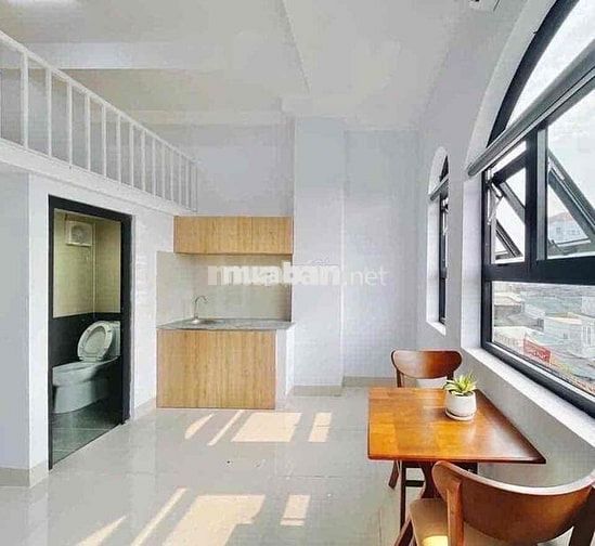 Phòng thoáng rộng hơn 30m2 full nội thất ngay Nguyễn Oanh