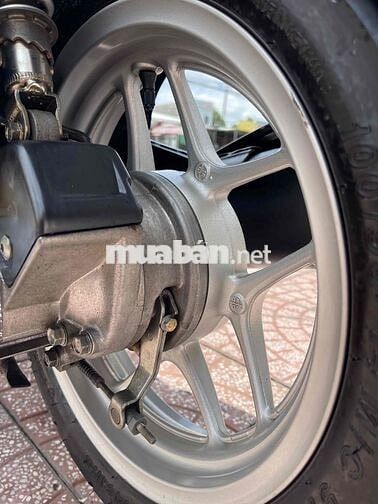 Honda SH Mode 2018 Kem 37000 km biển 95 chính chủ