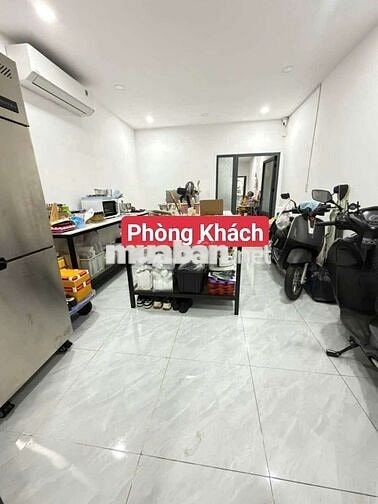 NHÀ ĐẸP LÝ THƯỜNG KIỆT 15TR, 6PN, NGAY CHỢ ÔNG ĐỊA