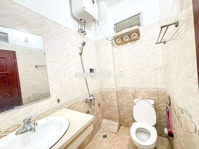 NHÀ 5 TẦNG CẦU GIẤY – 3PN – FULL ĐỒ CAO CẤP – GẦN Ô TÔ – 14,5 TRIỆU