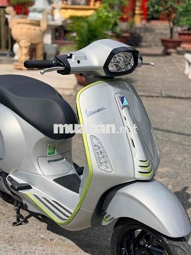 Piaggio Vespa Sprint 2025 Bạc 7000km