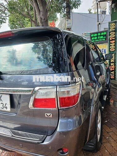 Toyota Fortuner V 2009 Xám Tự động 2 Cầu Trước Sau
