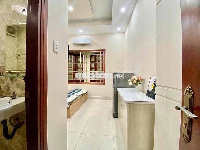 STUDIO FULL NỘI THẤT - THANG MÁY - NGAY ETOWN CỘNG HOÀ