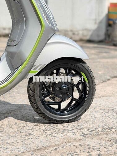 Piaggio Vespa Sprint 2025 Bạc 7000km