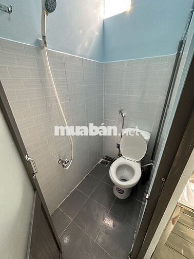 Phòng Bùi Đình Tuý, full nội thất, 2 cửa sổ thoáng, ngay lầu 1